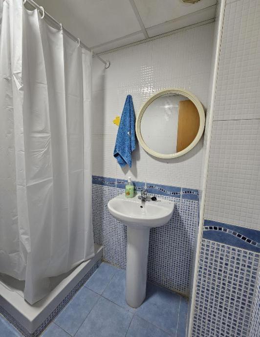 Habitacion En Piso Compartido Cerca De Playa Apartamento Xilxes  Exterior foto