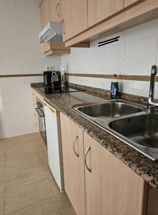 Habitacion En Piso Compartido Cerca De Playa Apartamento Xilxes  Exterior foto