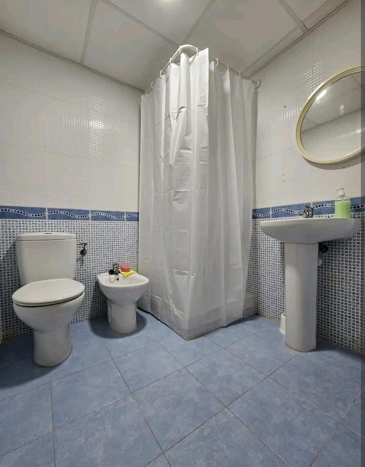 Habitacion En Piso Compartido Cerca De Playa Apartamento Xilxes  Exterior foto